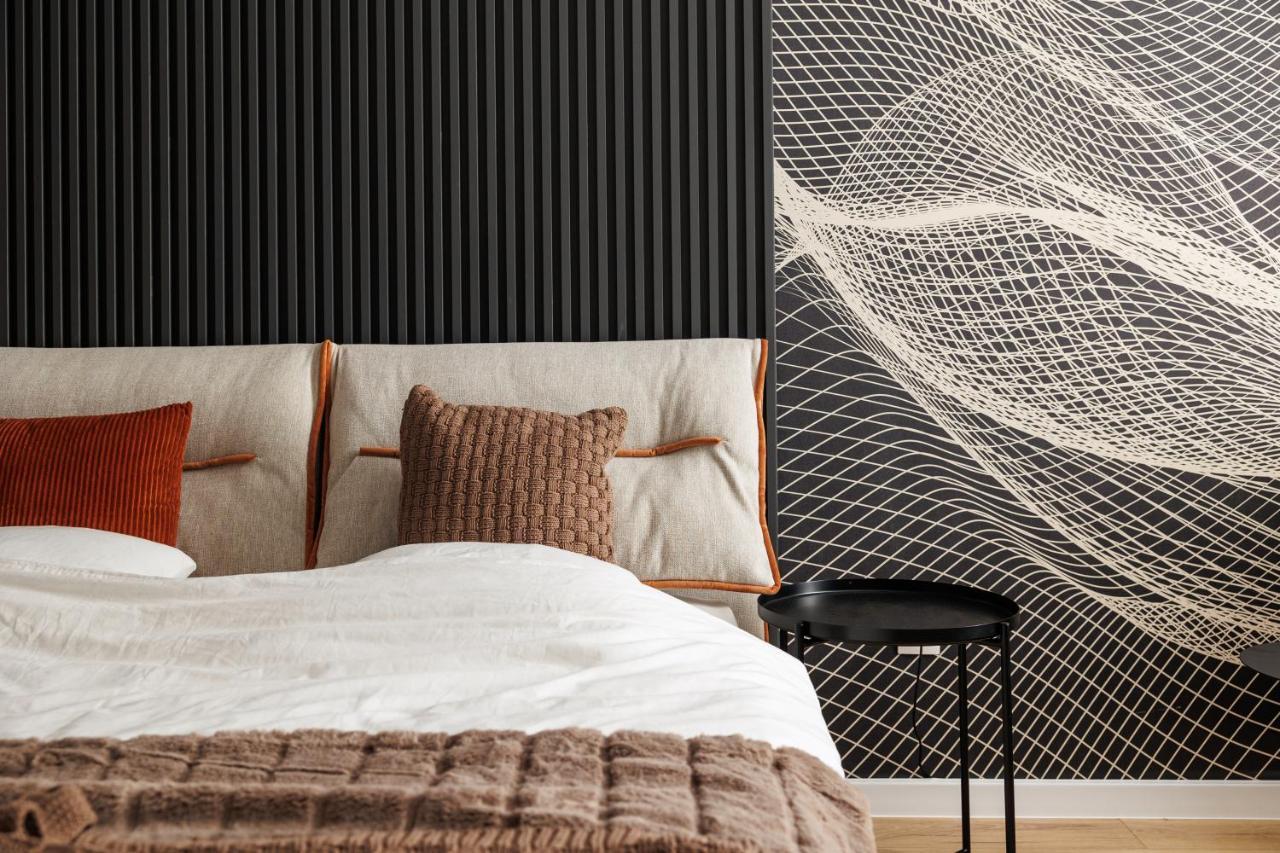 Mandala Designer Apartments With Free Private Parking, Near Mall Coresi Braşov Exteriör bild