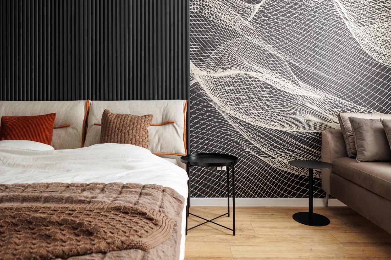 Mandala Designer Apartments With Free Private Parking, Near Mall Coresi Braşov Exteriör bild