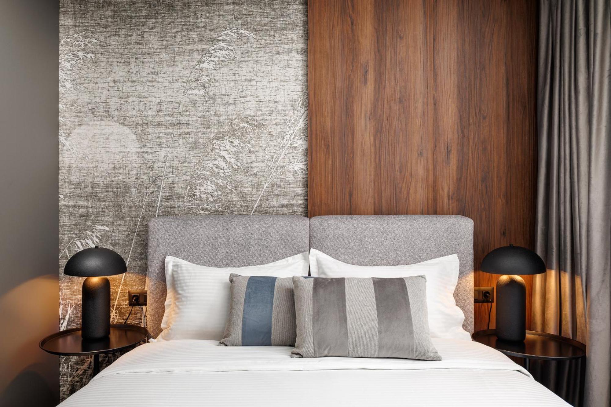 Mandala Designer Apartments With Free Private Parking, Near Mall Coresi Braşov Exteriör bild