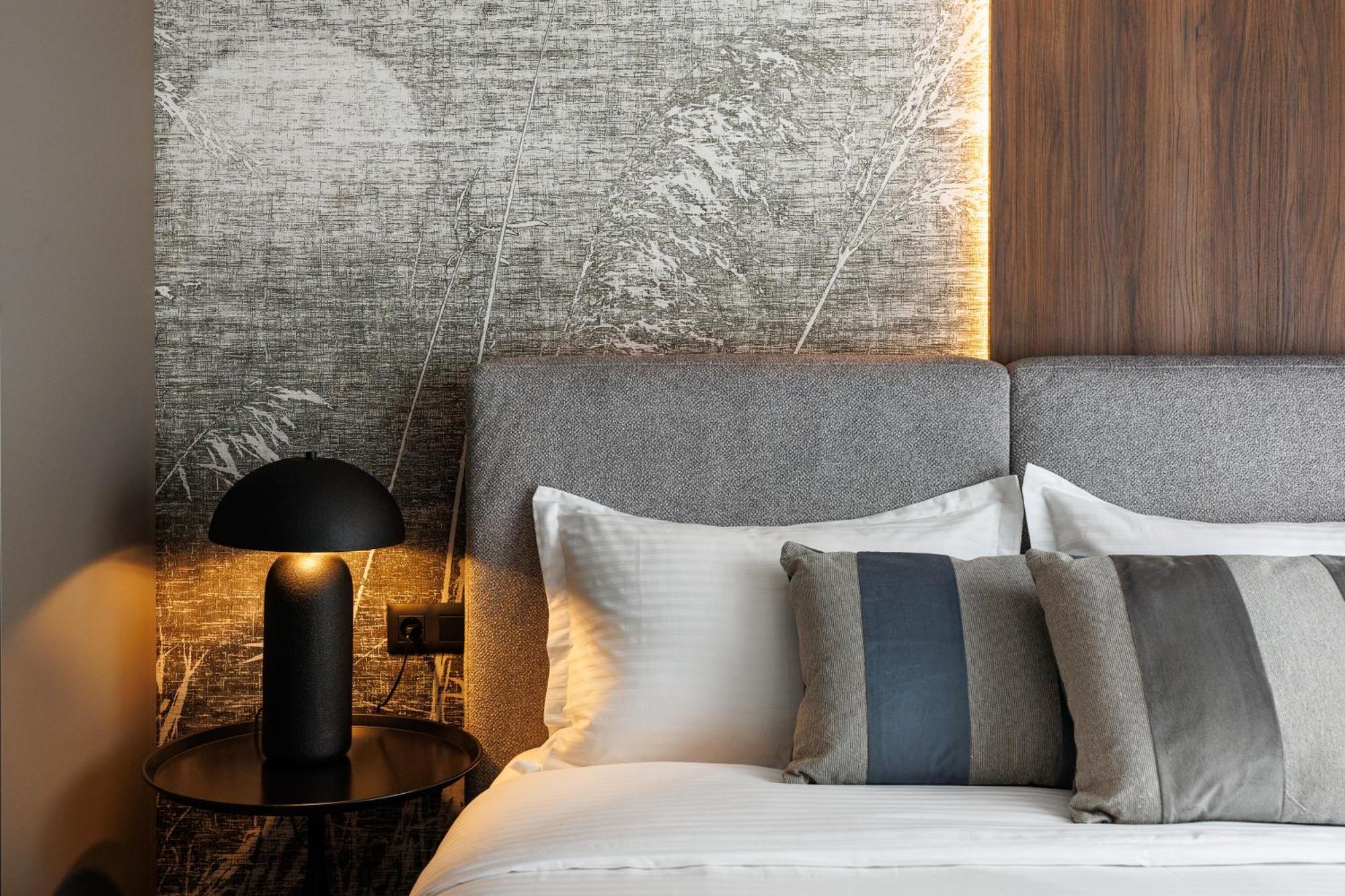 Mandala Designer Apartments With Free Private Parking, Near Mall Coresi Braşov Exteriör bild
