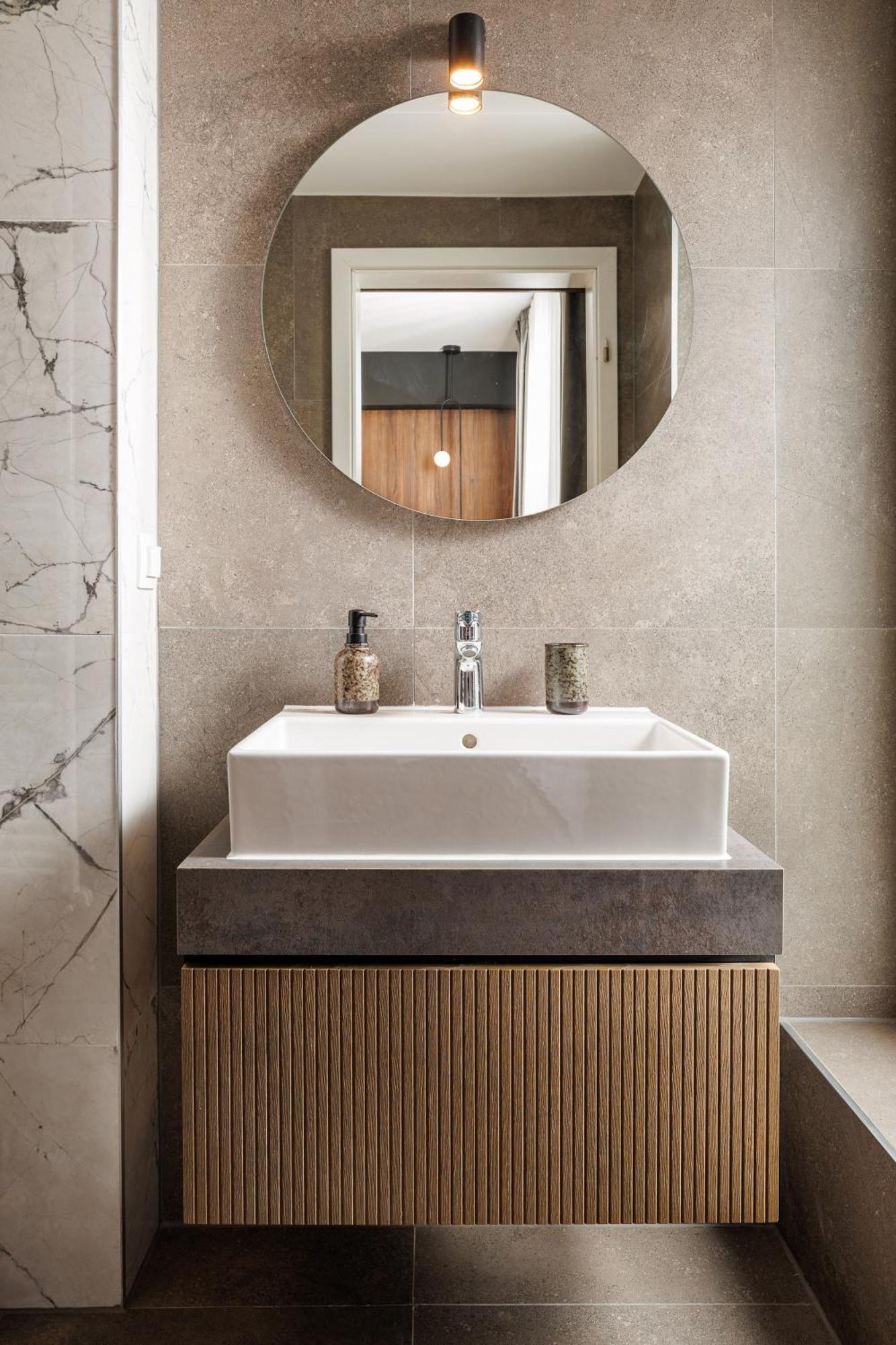 Mandala Designer Apartments With Free Private Parking, Near Mall Coresi Braşov Exteriör bild