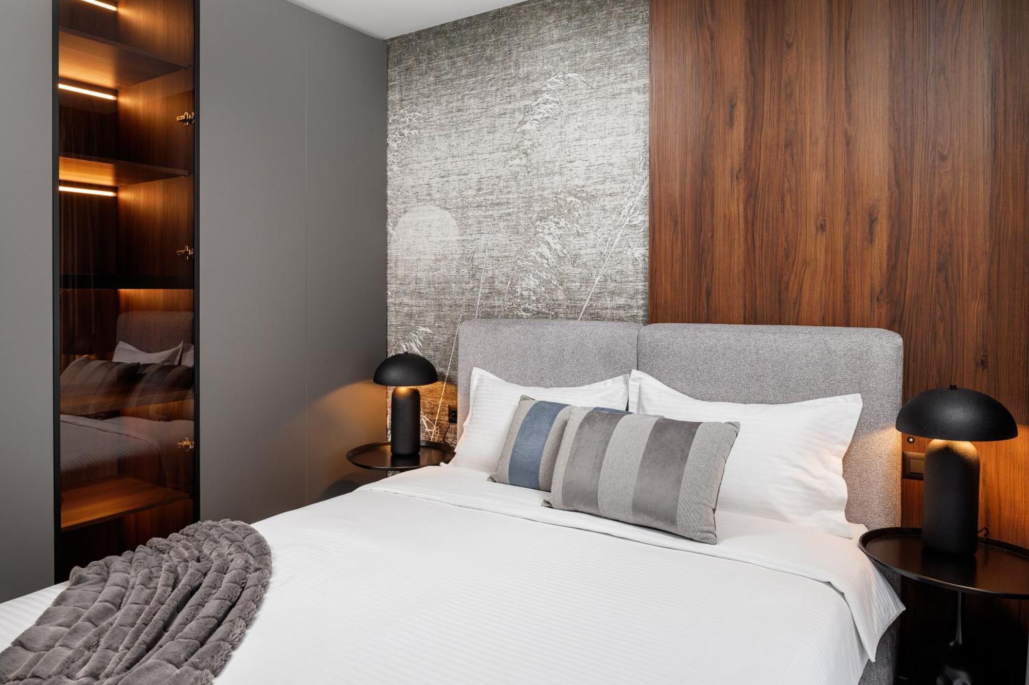 Mandala Designer Apartments With Free Private Parking, Near Mall Coresi Braşov Exteriör bild